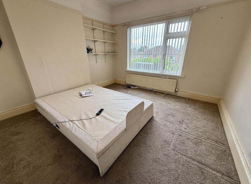 67 Pommern Parade, Castlereagh, Belfast, BT6 9FY
