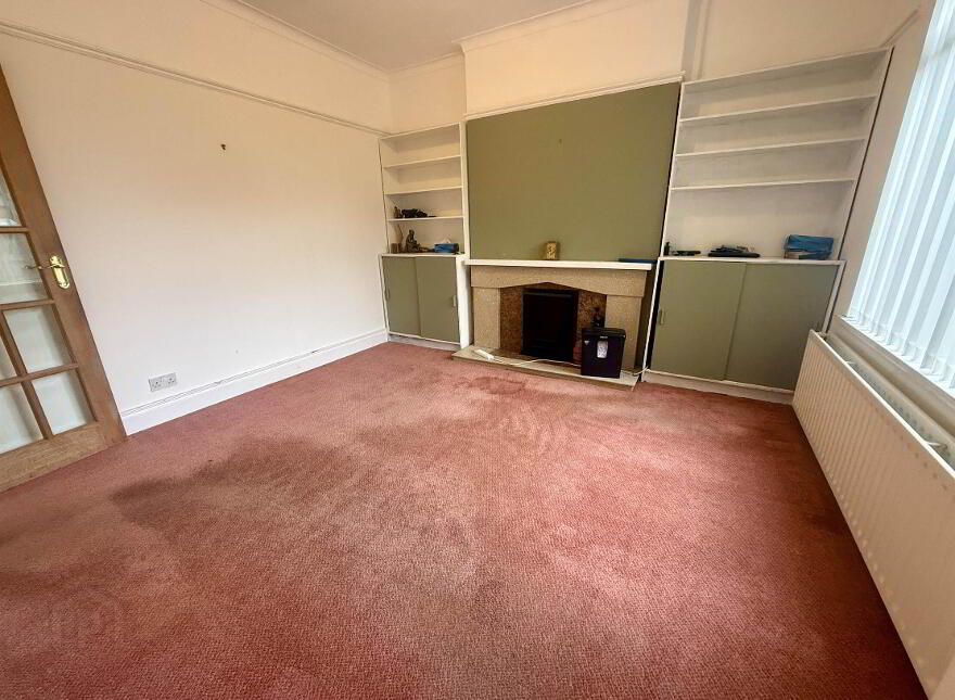 67 Pommern Parade, Castlereagh, Belfast, BT6 9FY