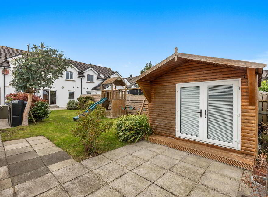 6 Oakwood Park, Lisbane, Newtownards, BT23 6EY