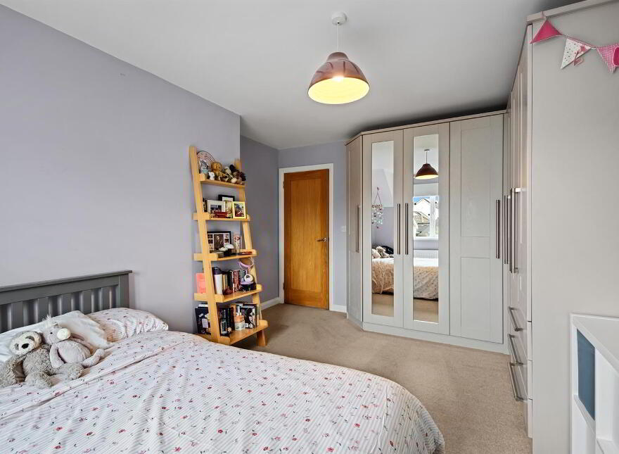 6 Oakwood Park, Lisbane, Newtownards, BT23 6EY