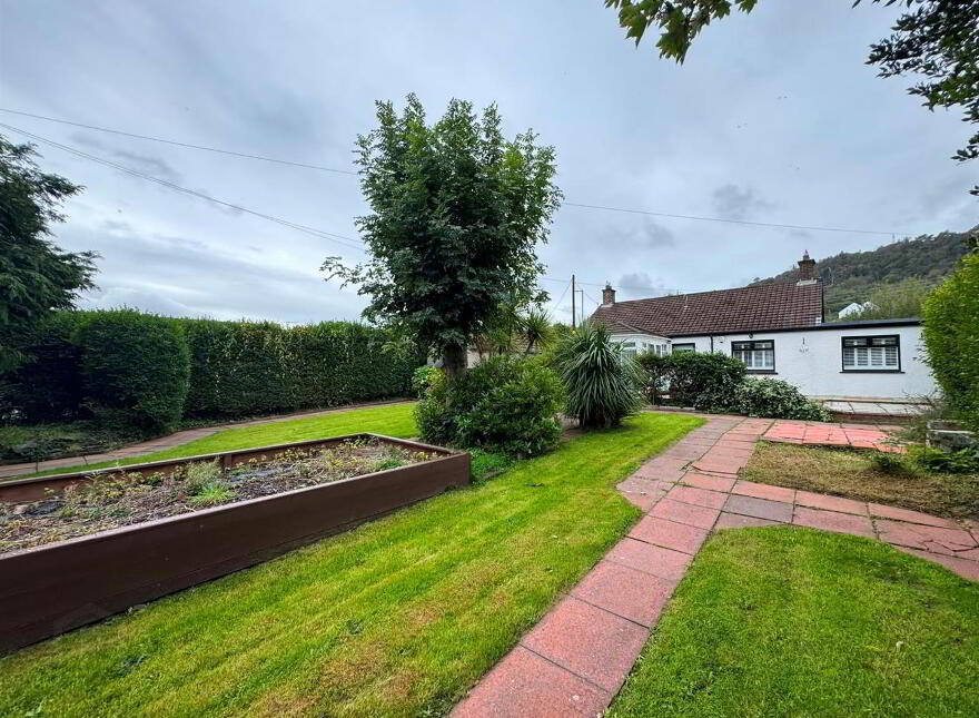 199 Doagh Road, Newtownabbey, BT36 6AD