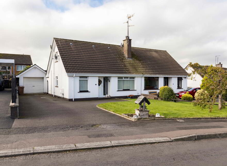 90 Chinauley Park, Castlewellan Road, Banbridge, BT32 4JL