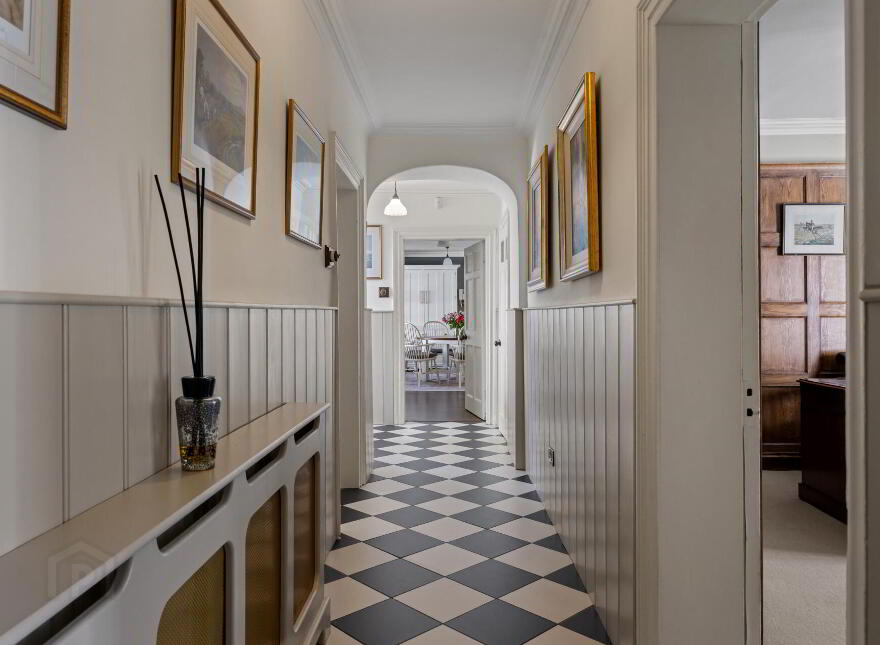 Lagan Lodge, Lower Quilly Road, Dromore, BT25 1NL