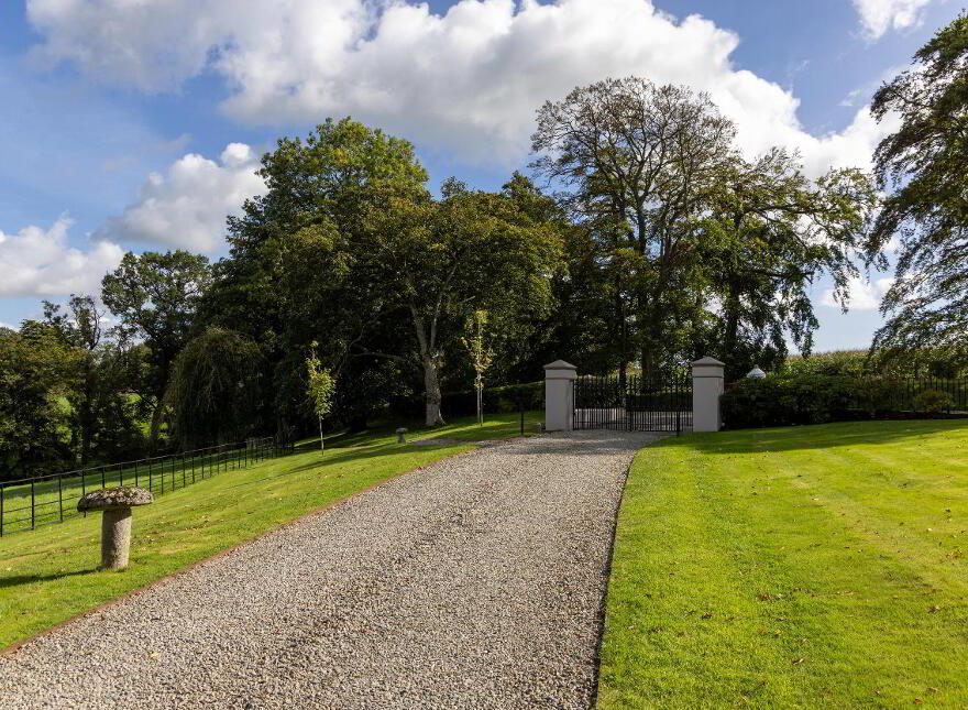 Lagan Lodge, Lower Quilly Road, Dromore, BT25 1NL