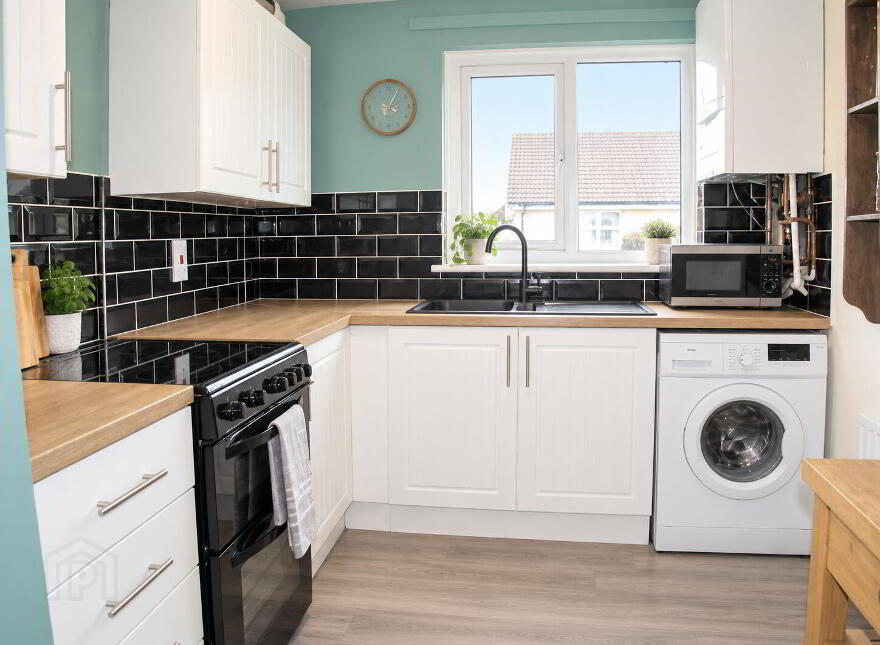 91E Drumbeg Drive, Lisburn, BT28 1QJ