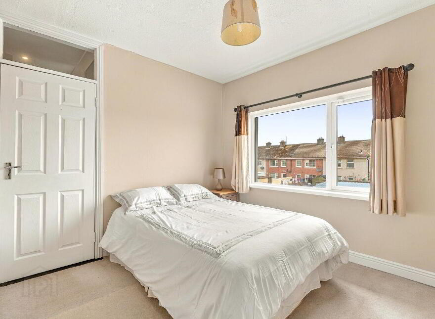 2694 Dara Park, Newbridge, W12V972