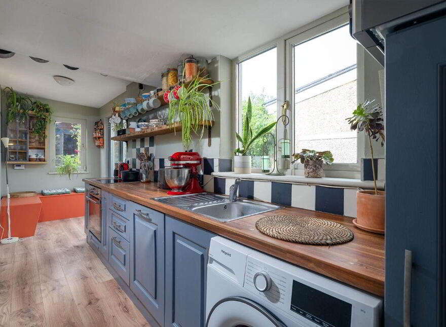 47 Saint Columbanus` Road, Dundrum, Dundrum, D14KD42