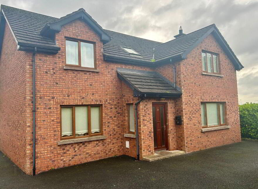 20 Bellamont View, Cootehill, H16A068 photo
