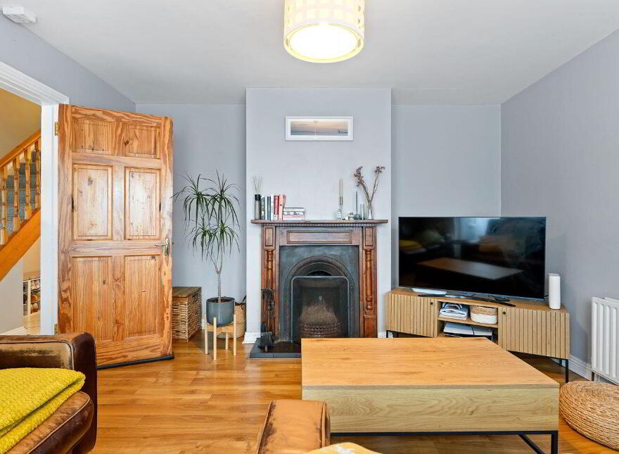 4 Newtown Court, Newtown, Newtown, P24NY70
