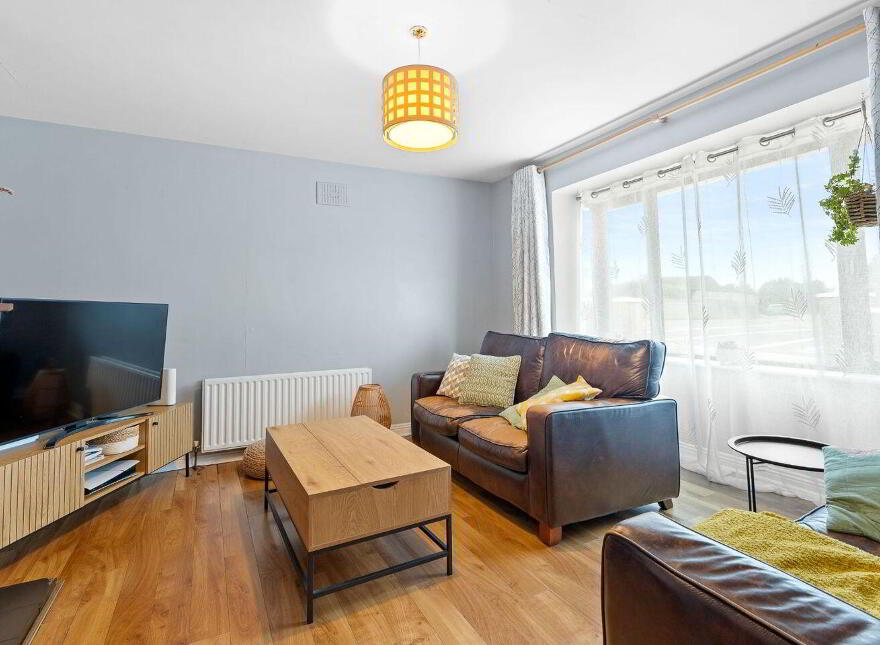 4 Newtown Court, Newtown, Newtown, P24NY70