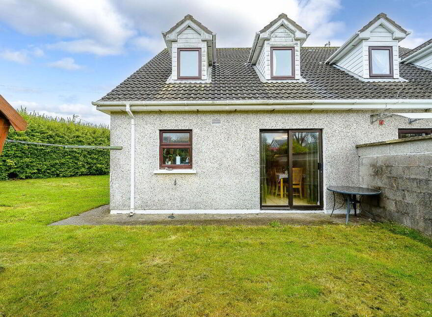 4 Newtown Court, Newtown, Newtown, P24NY70