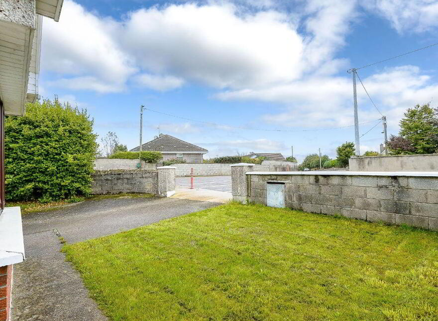 4 Newtown Court, Newtown, Newtown, P24NY70