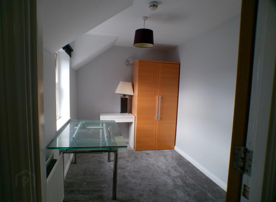 B, 85 Haypark Avenue, Belfast, BT7 3FE