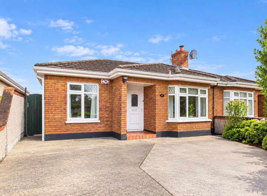 27 The Downings, Prosperous, W91A2R5