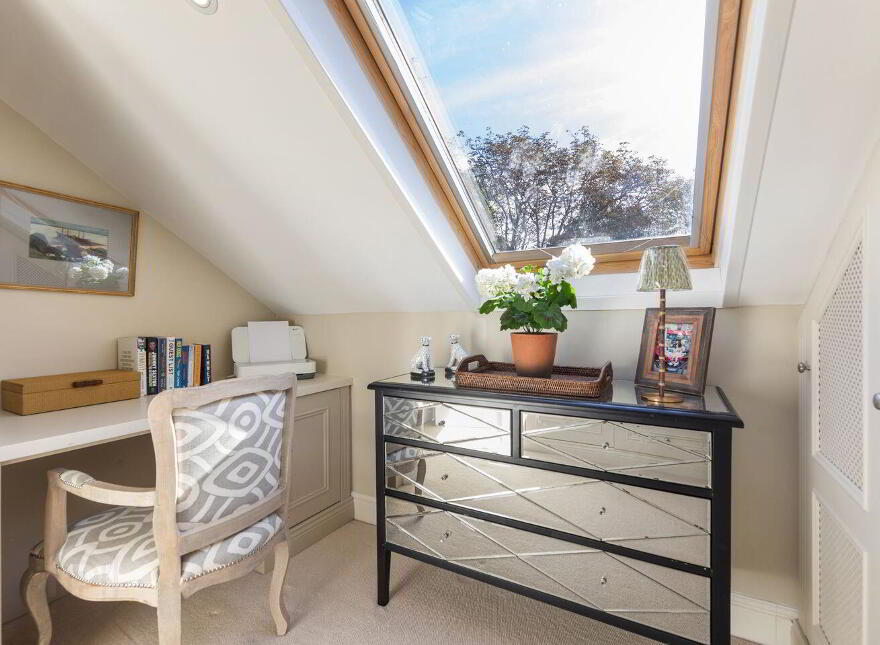 Sans Souci, Killiney Hill Road, Killiney, A96WP90