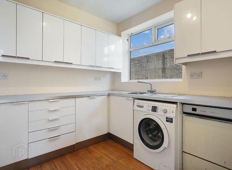 2 Beech Park Road, Foxrock, D18F6W3