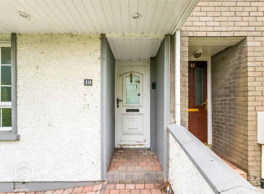 10 Clonmore Gardens, Omagh, BT79 7XB