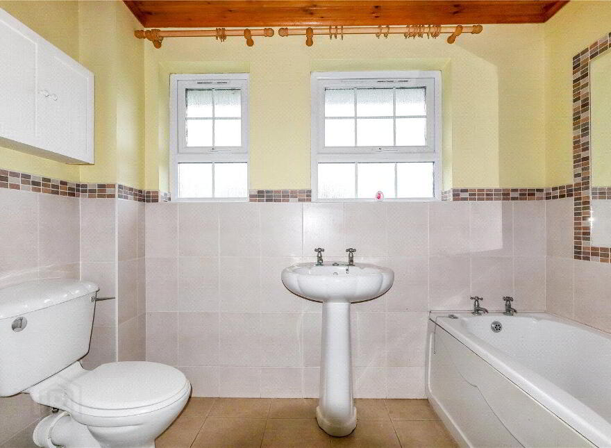 10 Clonmore Gardens, Omagh, BT79 7XB