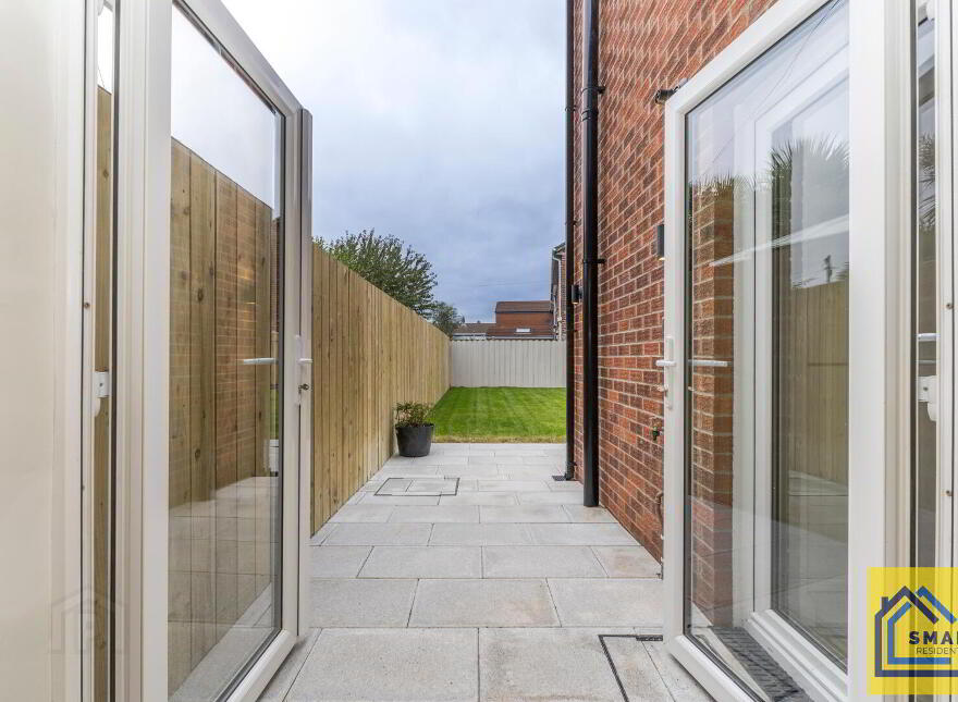 25 Edenvale Crescent, Belfast, BT4 2BH