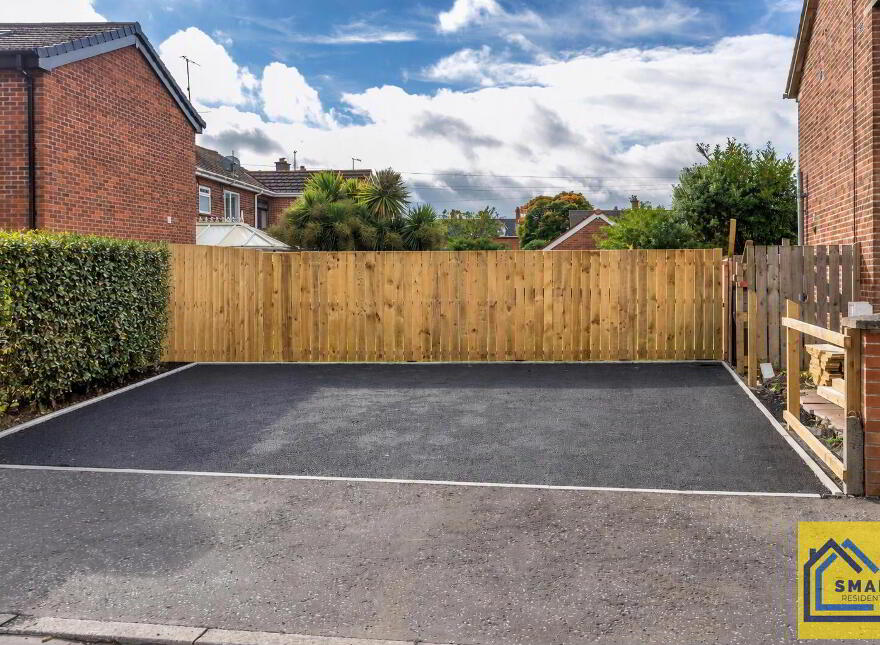 25 Edenvale Crescent, Belfast, BT4 2BH