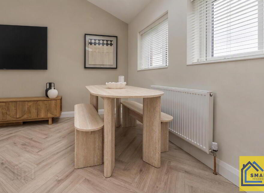 25a Edenvale Crescent, Belfast, BT4 2BH