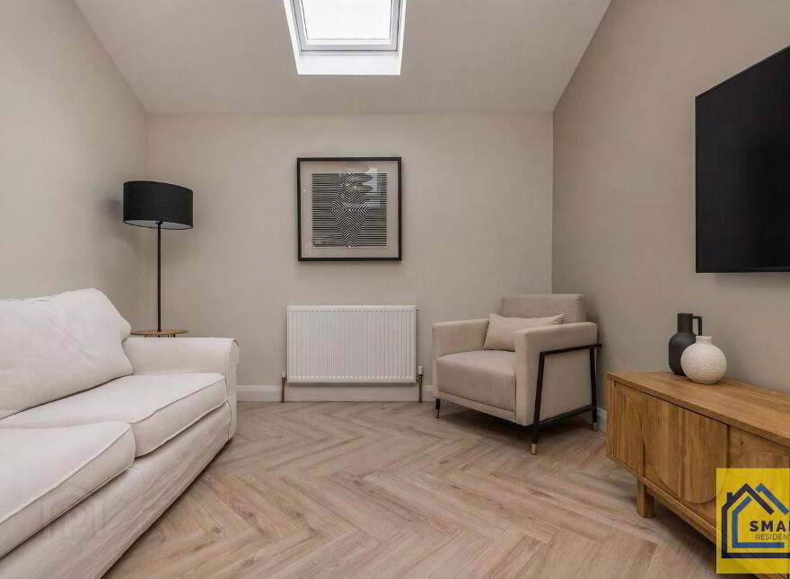 25a Edenvale Crescent, Belfast, BT4 2BH