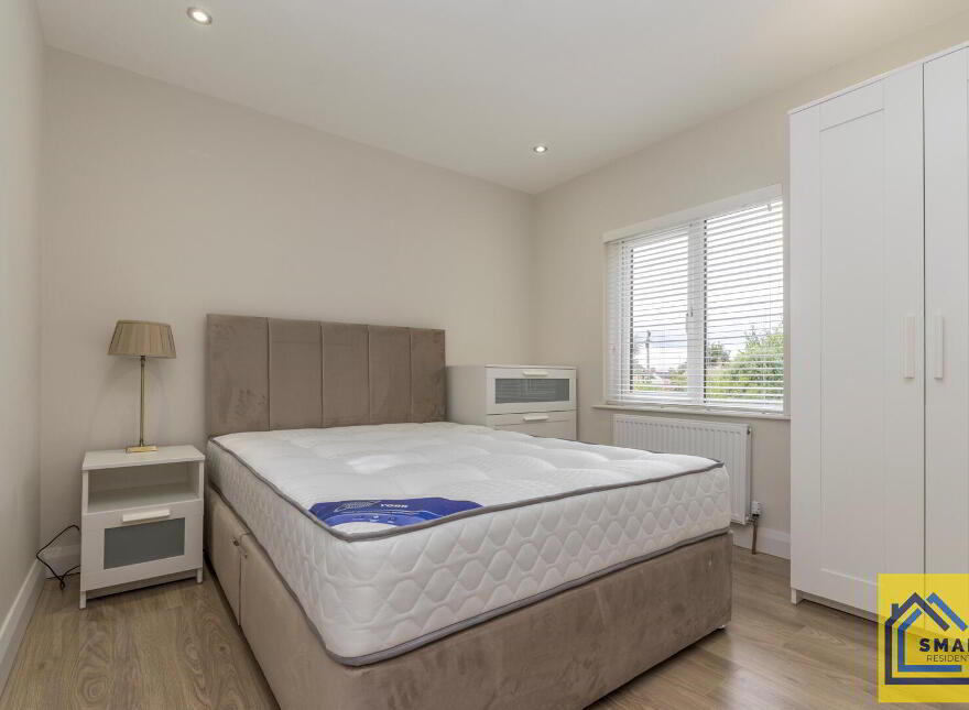 25a Edenvale Crescent, Belfast, BT4 2BH