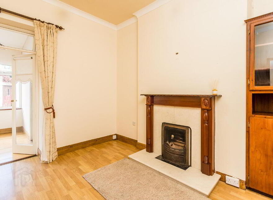 Cooltigue, Four Mile House, F42XY40