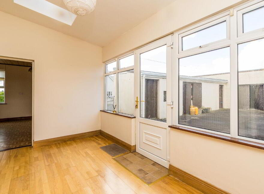 Cooltigue, Four Mile House, F42XY40
