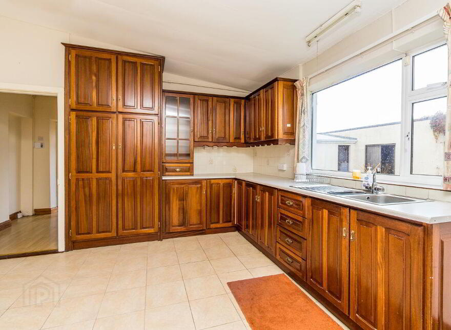 Cooltigue, Four Mile House, F42XY40