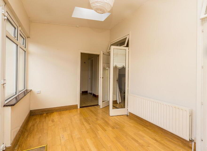 Cooltigue, Four Mile House, F42XY40