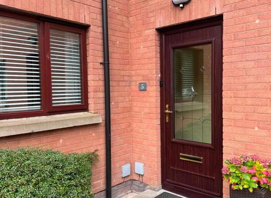 5 Martin Park, Shore Road, Newtownabbey, BT37 9RQ