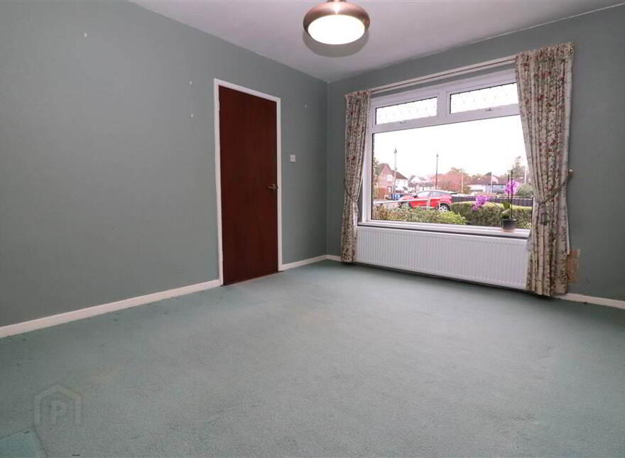 40 Willow Gardens, River Road, Dunmurry, Belfast, BT17 9QJ
