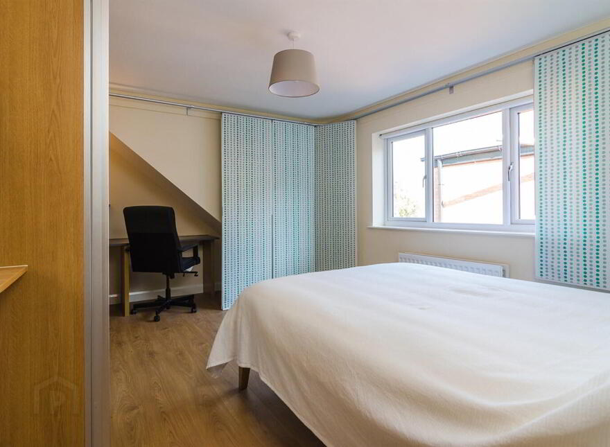 Apartment 3 76 Eglantine Avenue, Belfast, BT9 6EU