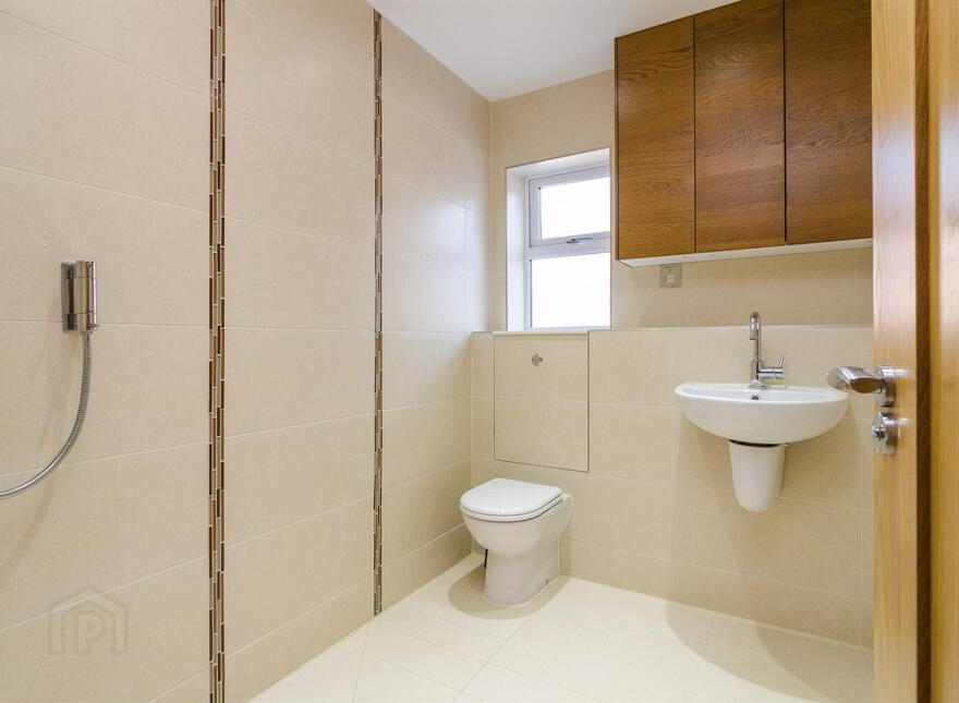 Apartment 3 76 Eglantine Avenue, Belfast, BT9 6EU