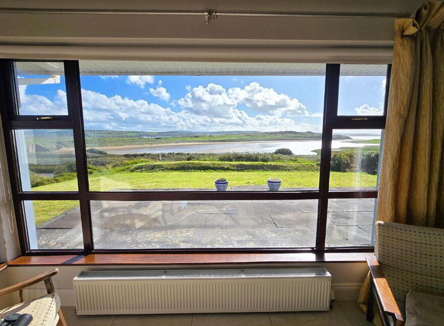 Ballyellery, Liscannor Road, Lahinch, V95R301