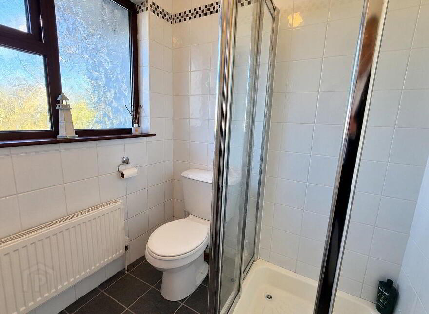 Ballyellery, Liscannor Road, Lahinch, V95R301
