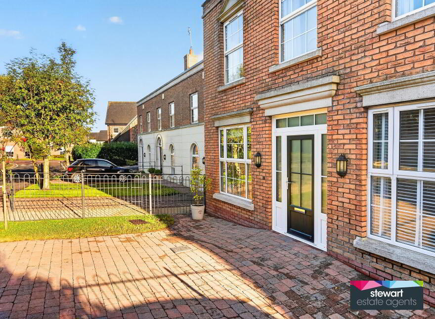 4 Glebe Way, Moira, BT67 0TQ