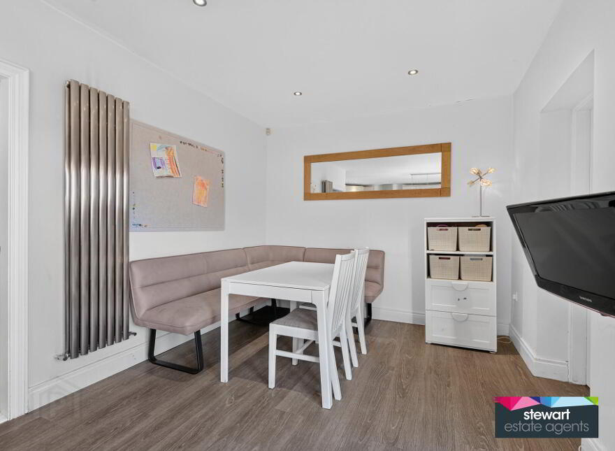 4 Glebe Way, Moira, BT67 0TQ