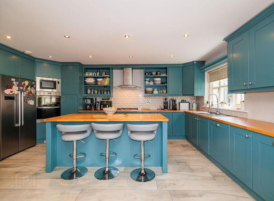 6 Black Church Square, Church Street, Inistioge, R95TV77