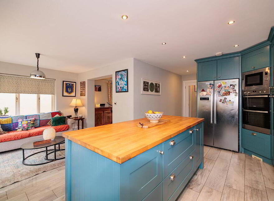 6 Black Church Square, Church Street, Inistioge, R95TV77