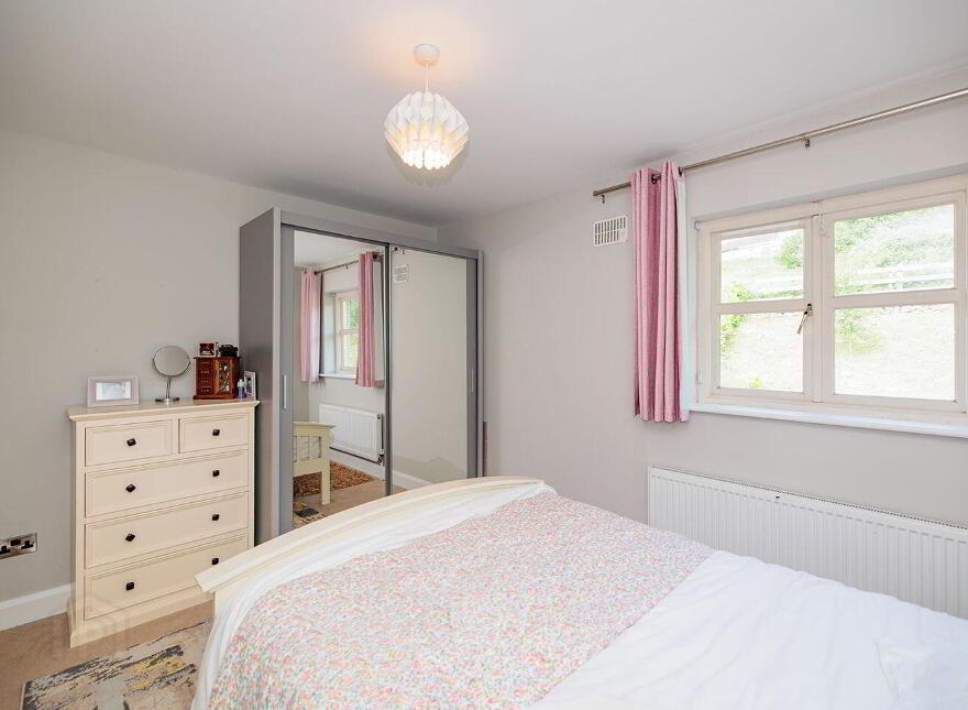 6 Black Church Square, Church Street, Inistioge, R95TV77
