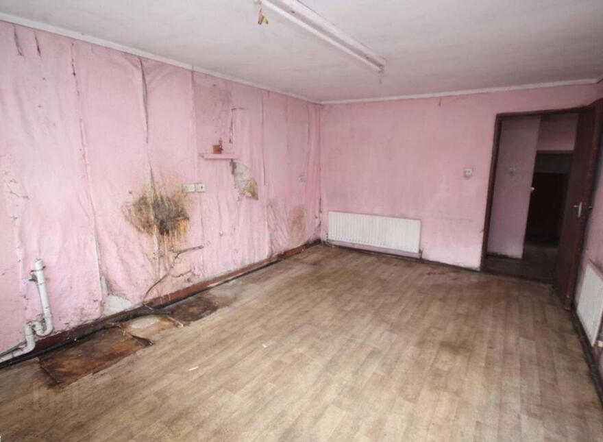 Mill Road, Bandon, P72W993
