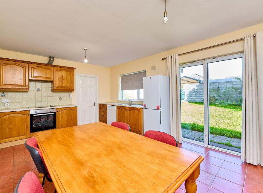 23 New Inn, Enfield, A83Y882