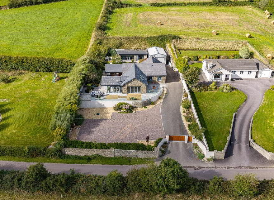 Stone Cottage, Lybe, Belgooly, P17E763