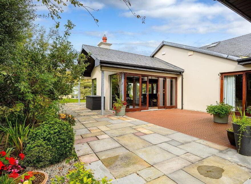 Stone Cottage, Lybe, Belgooly, P17E763