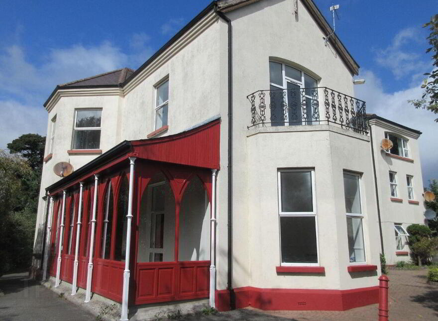 5 Fairfield Court, Montree Row, Athlone, N37YX78