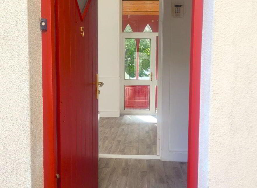 5 Fairfield Court, Montree Row, Athlone, N37YX78