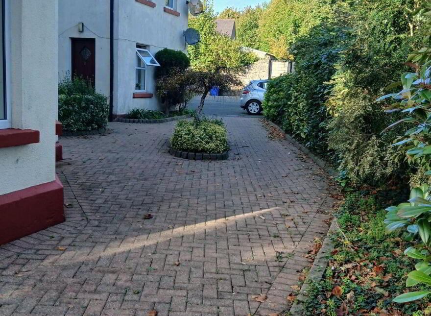 5 Fairfield Court, Montree Row, Athlone, N37YX78