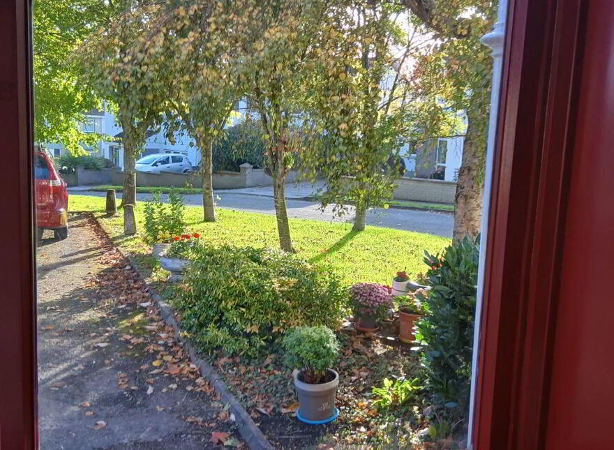 5 Fairfield Court, Montree Row, Athlone, N37YX78